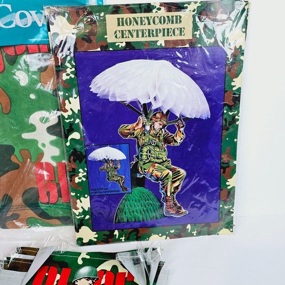 Vintage 1990's GI Joe Party Supplies, Table Cloth, Banner, Tabletop Centerpiece - Picture 2 of 6